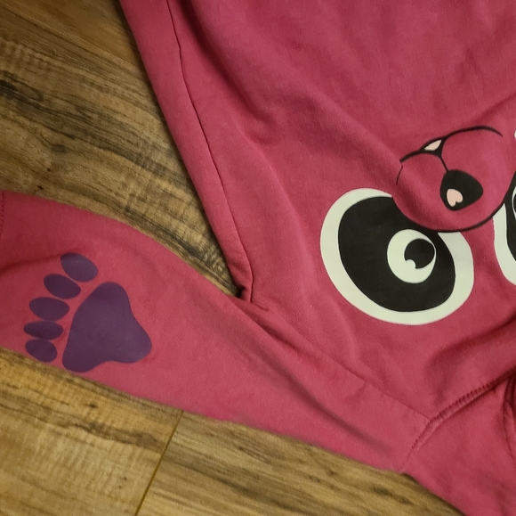 Hood - Picture 3 of 6